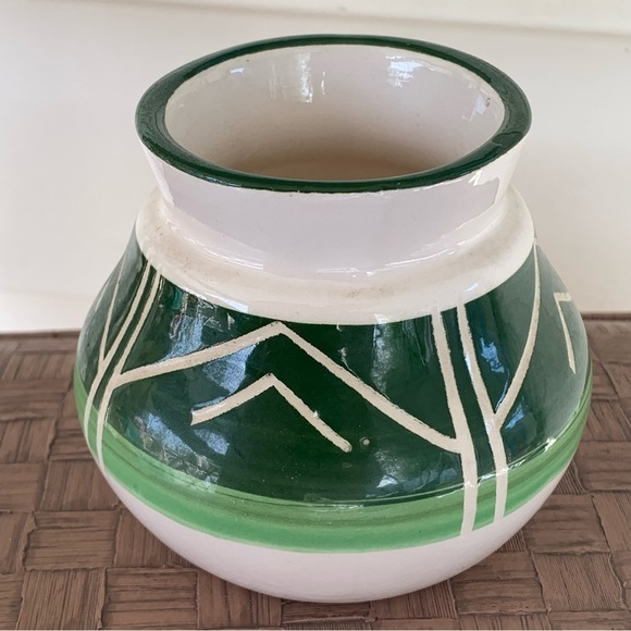 Vintage Signed Mountain Tribal Small Pottery Jar Vase - Picture 5 of 7